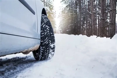 Zadeve, ki zahtevajo pozornost pri vožnji pozimi